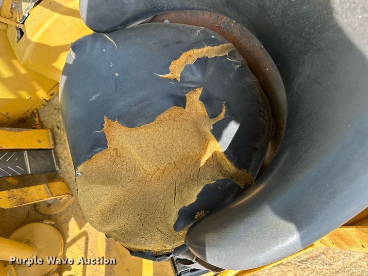 image for item EE7641 1978 Caterpillar 627B conventional scraper