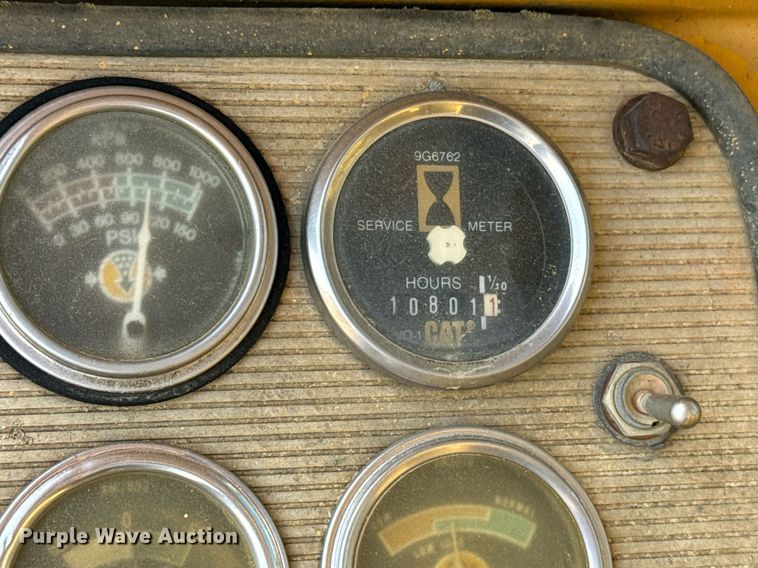 image for item EE7641 1978 Caterpillar 627B conventional scraper