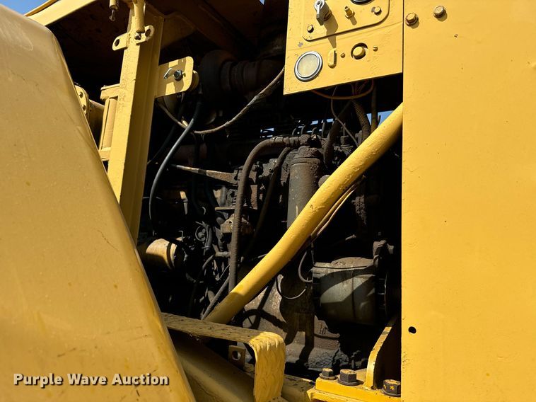 image for item EE7641 1978 Caterpillar 627B conventional scraper