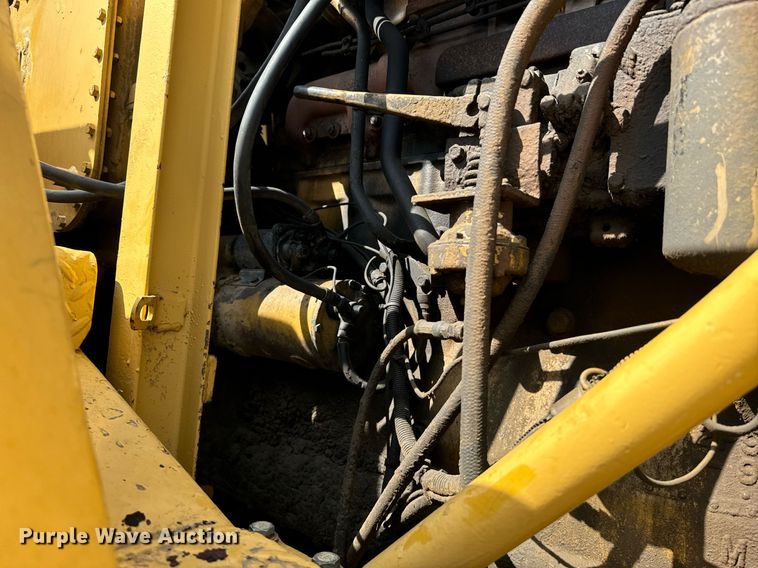 image for item EE7641 1978 Caterpillar 627B conventional scraper