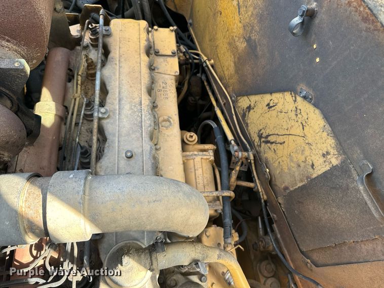 image for item EE7641 1978 Caterpillar 627B conventional scraper
