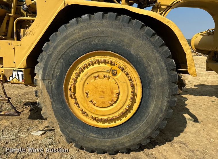 image for item EE7641 1978 Caterpillar 627B conventional scraper