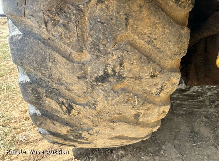 image for item EE7641 1978 Caterpillar 627B conventional scraper