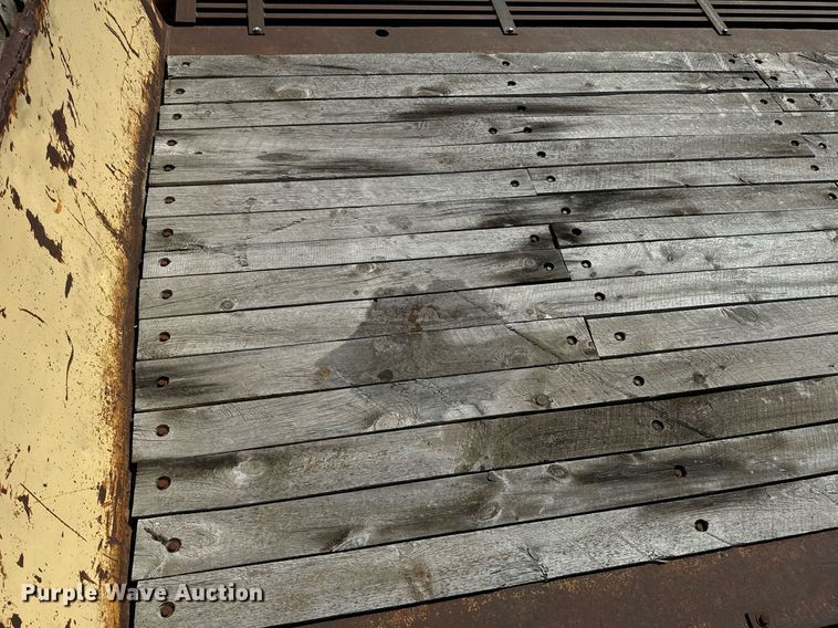 image for item EE7651 1966 Load King FB16D drop deck equipment trailer