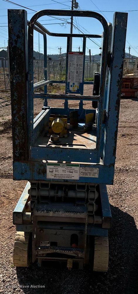 image for item EE7666 Genie GS-1930 scissor lift