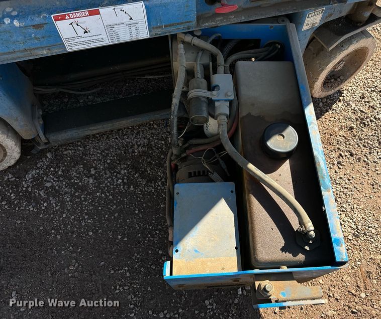 image for item EE7666 Genie GS-1930 scissor lift