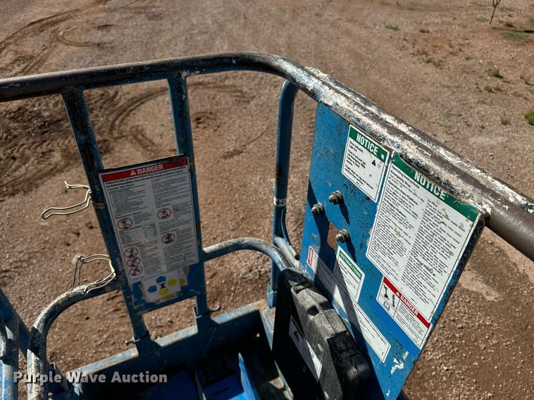 image for item EE7666 Genie GS-1930 scissor lift