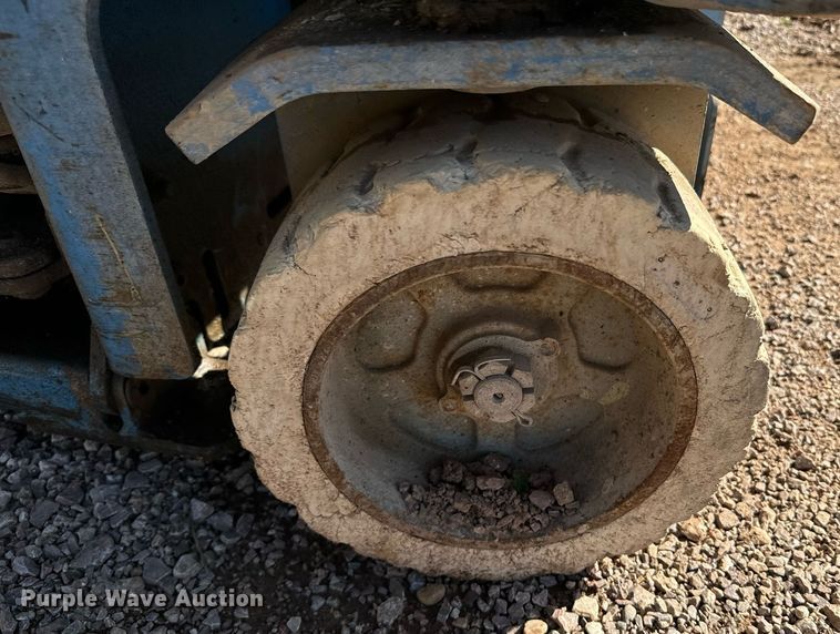 image for item EE7666 Genie GS-1930 scissor lift