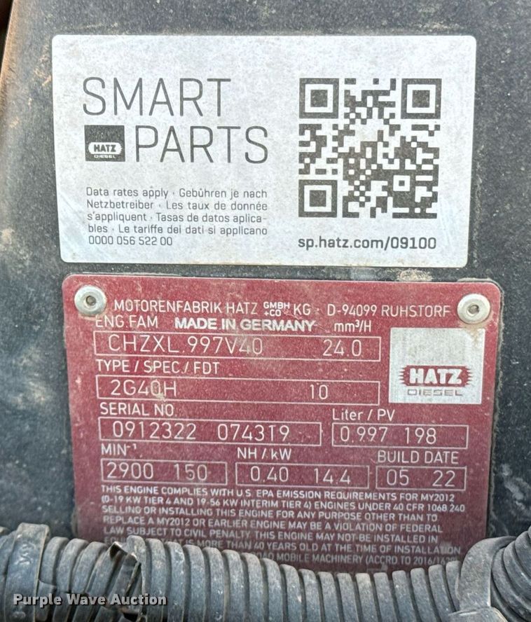 image for item EE7667 2006 Caterpillar CB-114 double drum vibratory roller