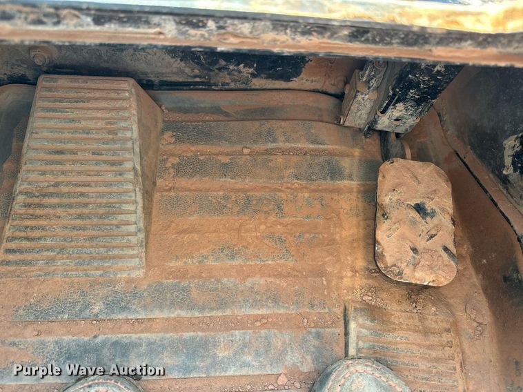 image for item EE7668 2015 Caterpillar 289D tracked skid steer loader