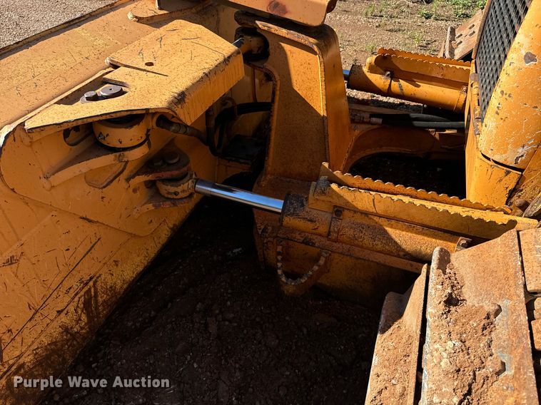 image for item EE7669 2005 Case 750K LT dozer