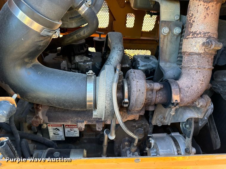 image for item EE7669 2005 Case 750K LT dozer