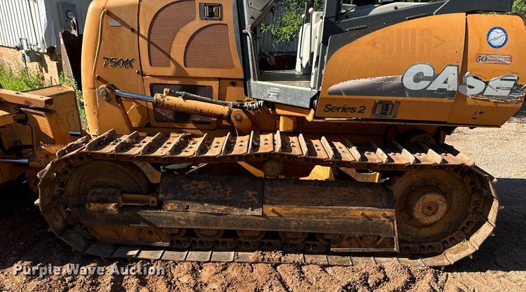 image for item EE7669 2005 Case 750K LT dozer