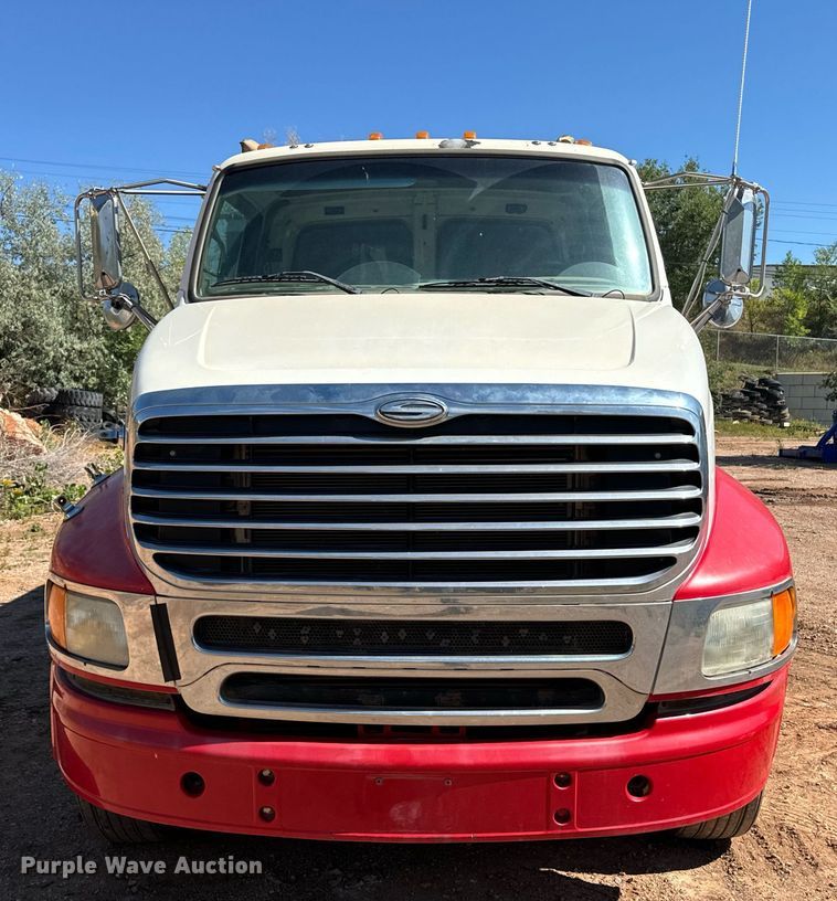 image for item EE7670 2008 Sterling AT9500 dump truck