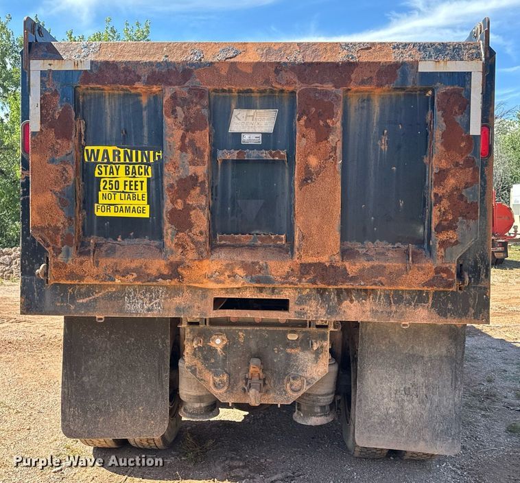 image for item EE7670 2008 Sterling AT9500 dump truck