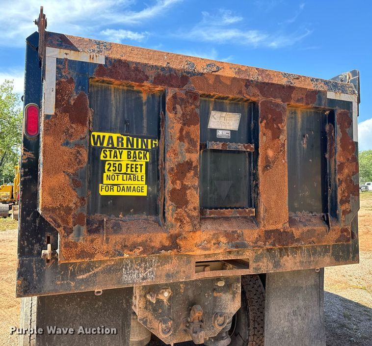 image for item EE7670 2008 Sterling AT9500 dump truck