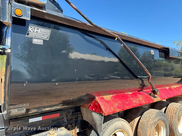 image for item EE7670 2008 Sterling AT9500 dump truck