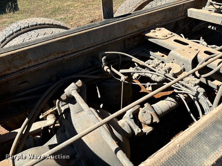 image for item EE7670 2008 Sterling AT9500 dump truck