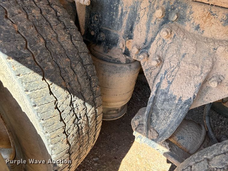 image for item EE7670 2008 Sterling AT9500 dump truck