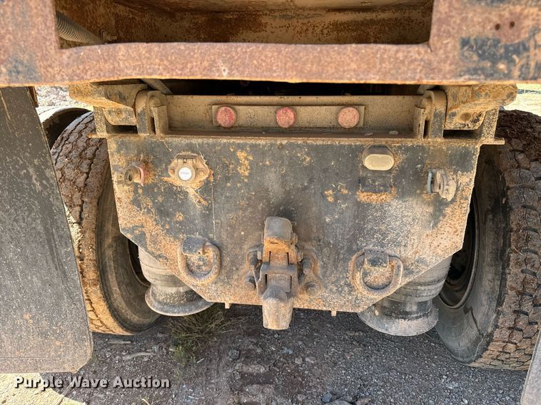 image for item EE7670 2008 Sterling AT9500 dump truck