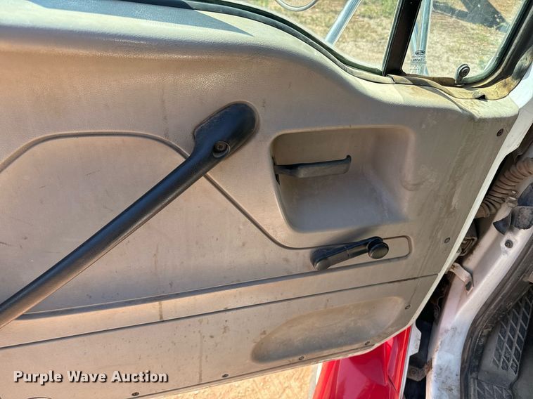 image for item EE7670 2008 Sterling AT9500 dump truck