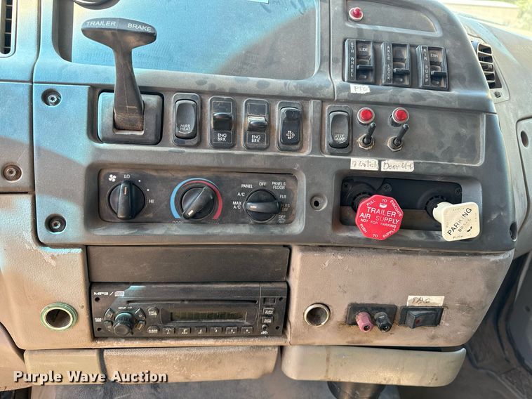 image for item EE7670 2008 Sterling AT9500 dump truck