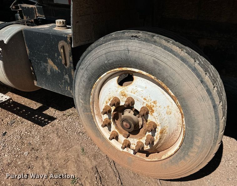 image for item EE7670 2008 Sterling AT9500 dump truck