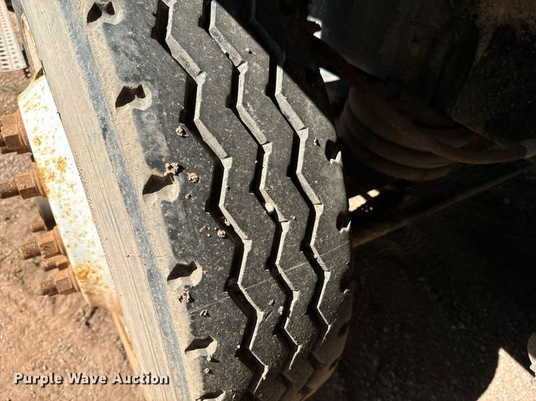 image for item EE7670 2008 Sterling AT9500 dump truck