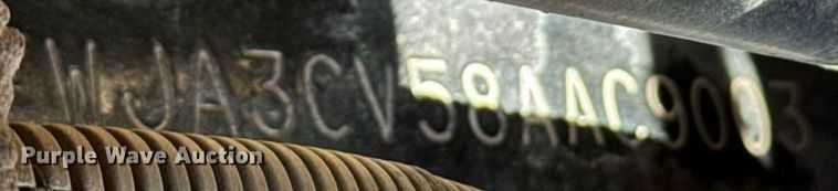 image for item EE7670 2008 Sterling AT9500 dump truck