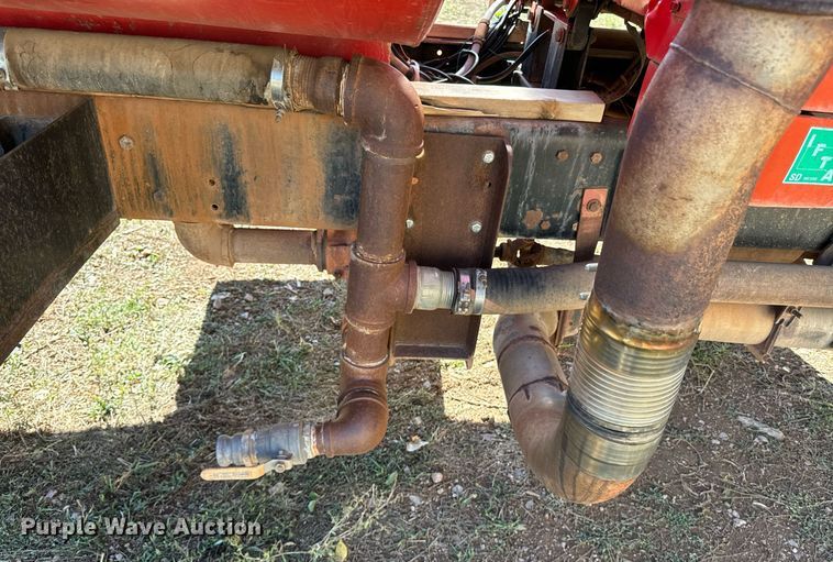 image for item EE7673 1985 Western Star water truck