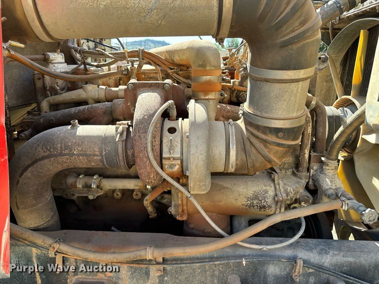 image for item EE7673 1985 Western Star water truck