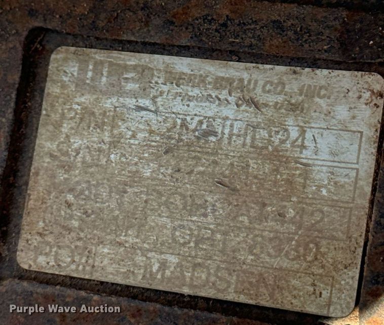 image for item EE7674 2006 Bobcat 442C mini excavator