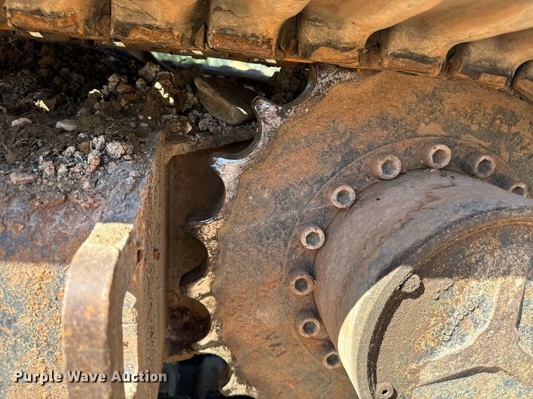 image for item EE7674 2006 Bobcat 442C mini excavator