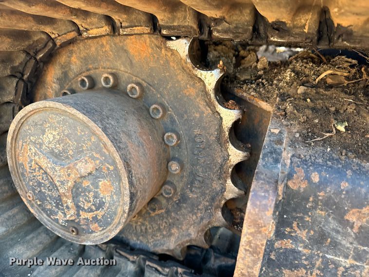 image for item EE7674 2006 Bobcat 442C mini excavator