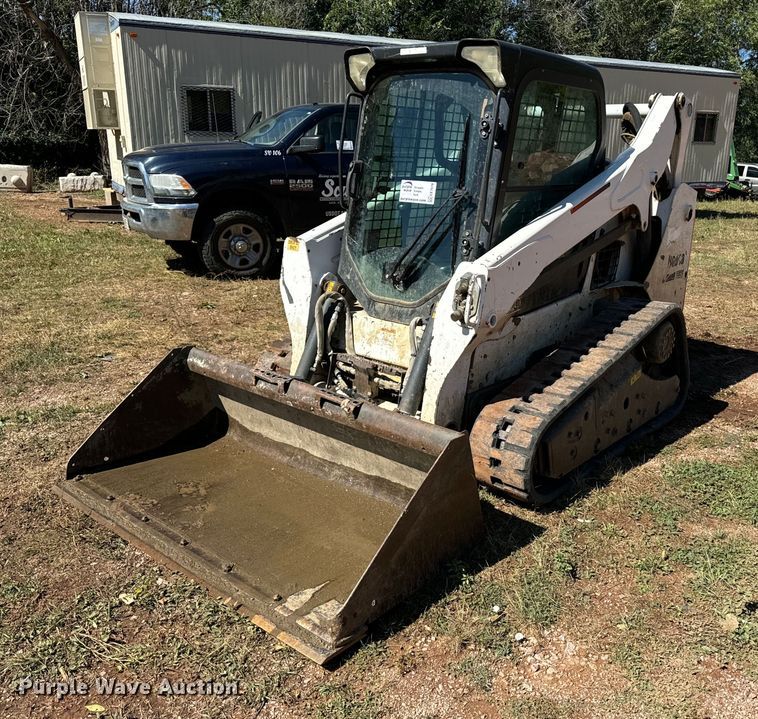 image for item EE7678 2013 Bobcat T590 tracked skid steer loader
