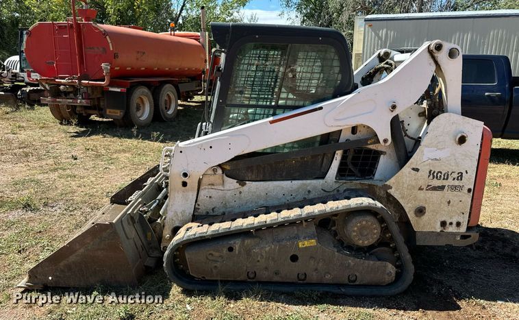image for item EE7678 2013 Bobcat T590 tracked skid steer loader