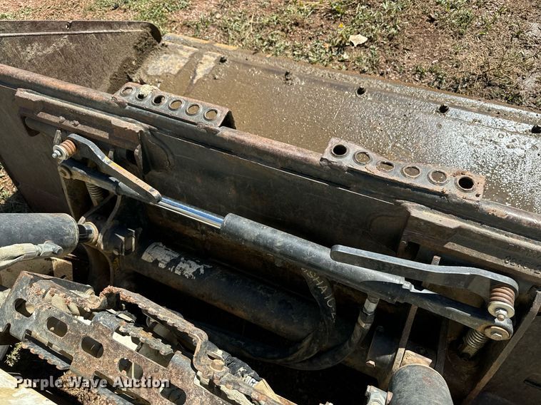 image for item EE7678 2013 Bobcat T590 tracked skid steer loader