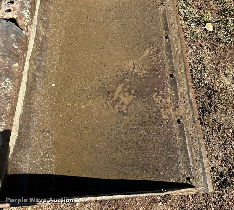 image for item EE7678 2013 Bobcat T590 tracked skid steer loader