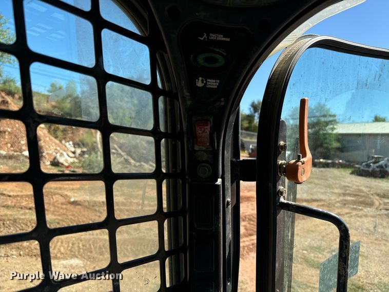 image for item EE7678 2013 Bobcat T590 tracked skid steer loader