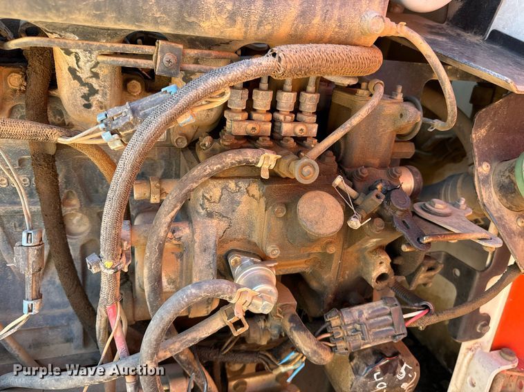 image for item EE7679 2004 Bobcat S185 skid steer loader