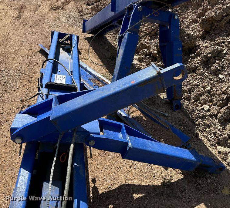 image for item EE7682 Two post automotive lift