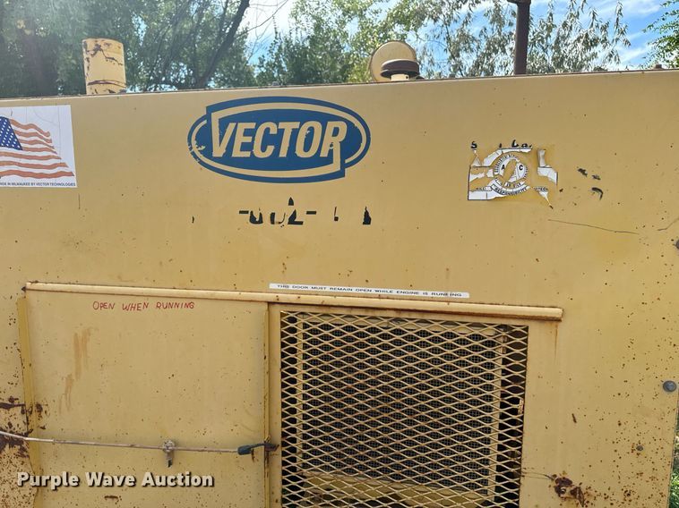 image for item EE7699 2002 Vector 09007 vacuum excavator