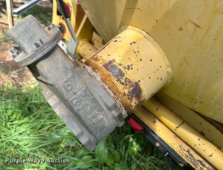 image for item EE7699 2002 Vector 09007 vacuum excavator