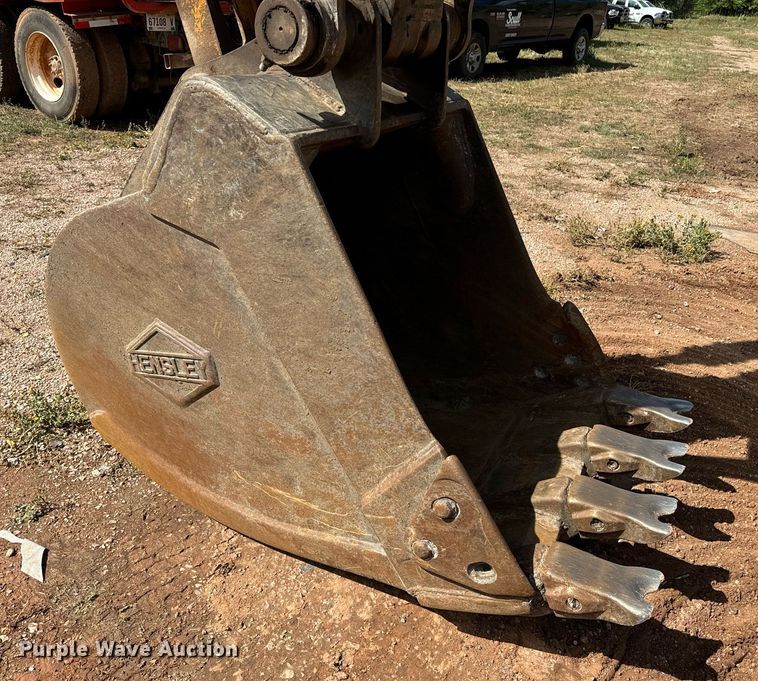 image for item EE7710 2003 Komatsu PC270LC-7L excavator