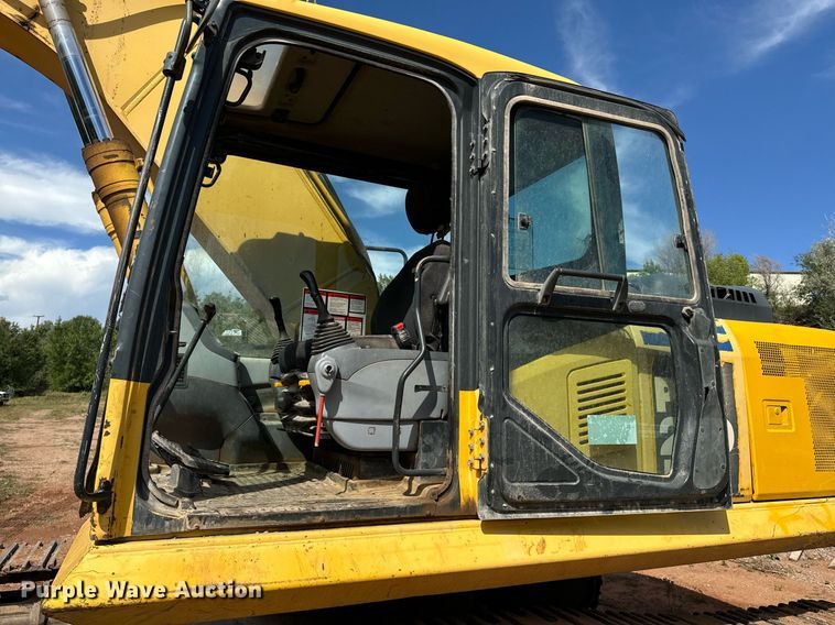 image for item EE7710 2003 Komatsu PC270LC-7L excavator