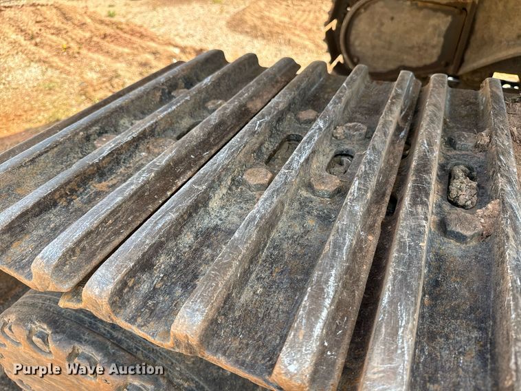 image for item EE7710 2003 Komatsu PC270LC-7L excavator