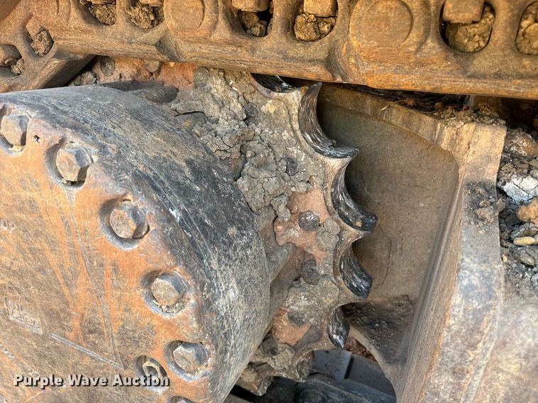 image for item EE7710 2003 Komatsu PC270LC-7L excavator