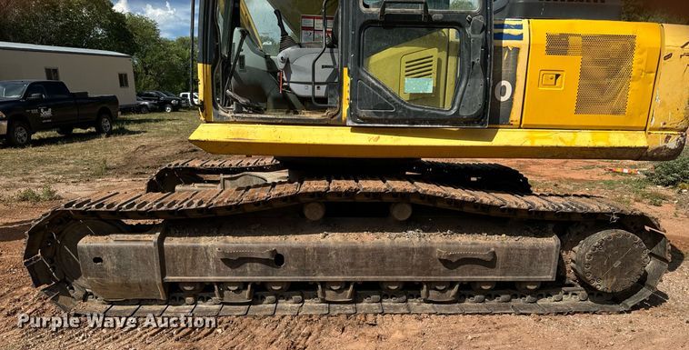 image for item EE7710 2003 Komatsu PC270LC-7L excavator