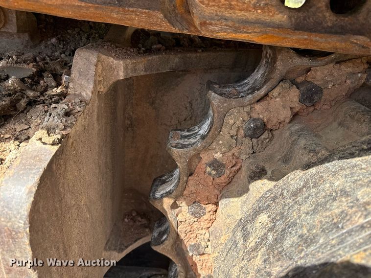 image for item EE7710 2003 Komatsu PC270LC-7L excavator