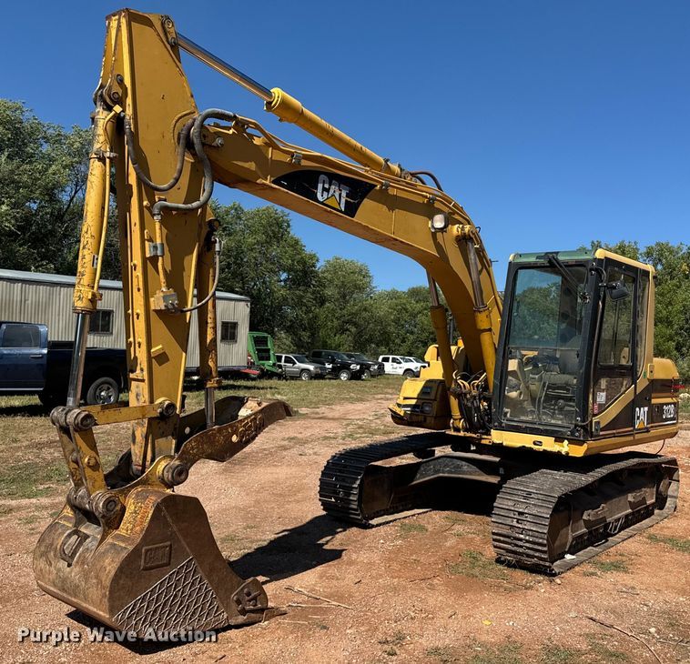 image for item EE7711 2001 Caterpillar 312B L excavator